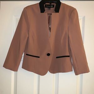 Two tone blazer 3/4 sleeves